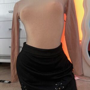 Chic Nude Long Sleeve Bodysuit